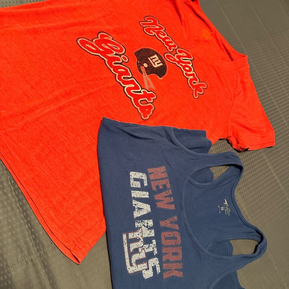NY Giants Ladies 2XL T-shirt and XL Tank Top